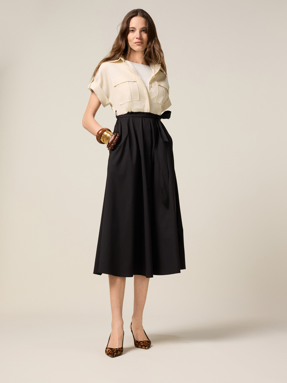 Chemisier bicolore avec ceinture
