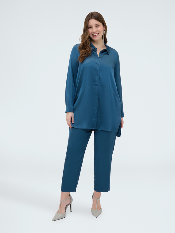 Hemd aus Stretch-Satin