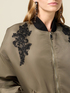 Bomber en satin avec patch image number 2