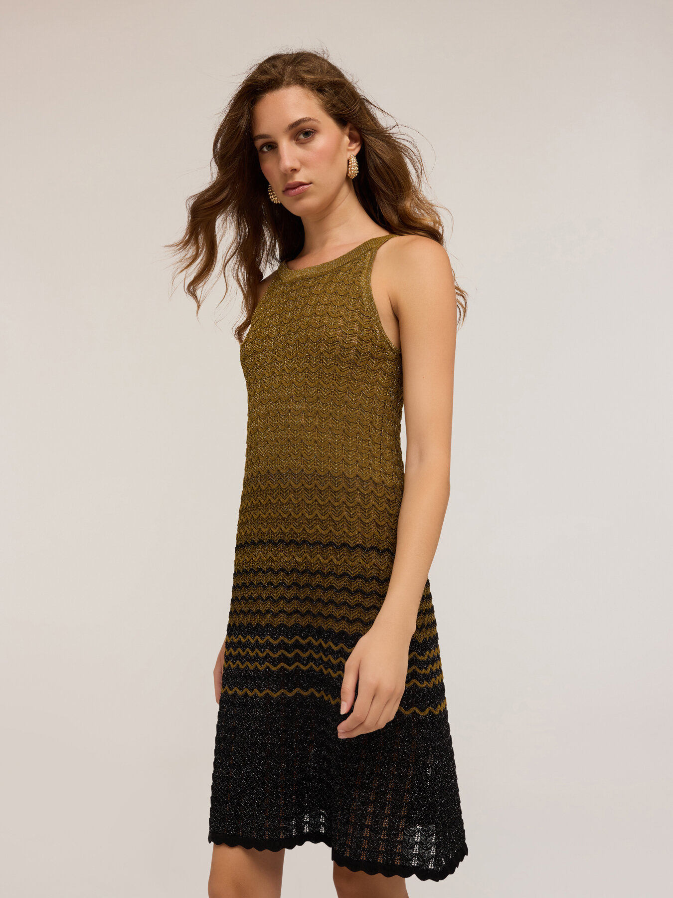 Short knitted dress image number 2