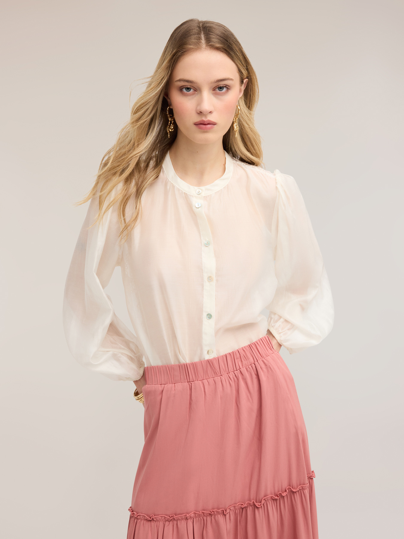 Camicia con pizzo sulla schiena image number 2