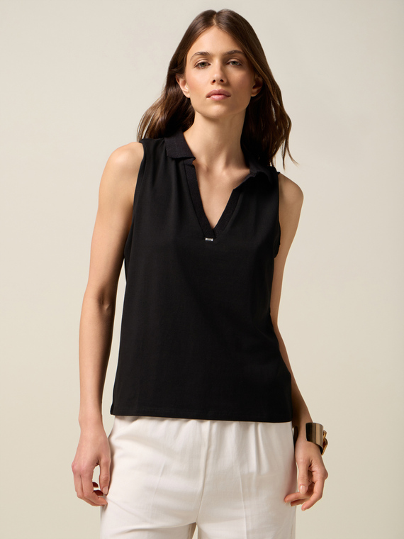 Top with collar and jewel detail