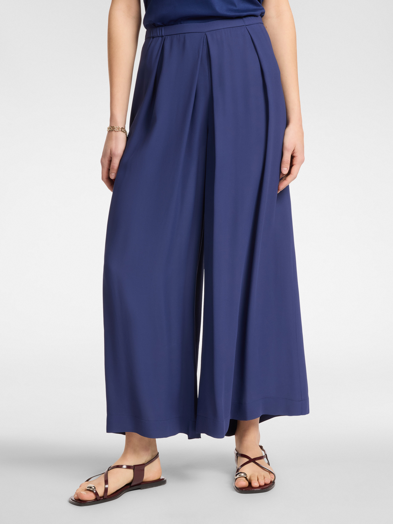 Pantalon large avec plis image number 2