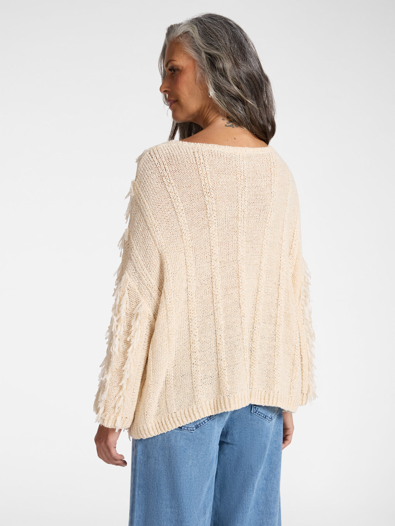 Maglia oversize con frange image number 1
