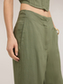 Pantalones con pinzas en el bajo de mezcla de lino image number 3