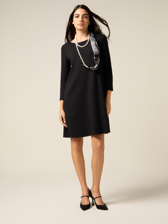 Vestito flared con dettaglio foulard
