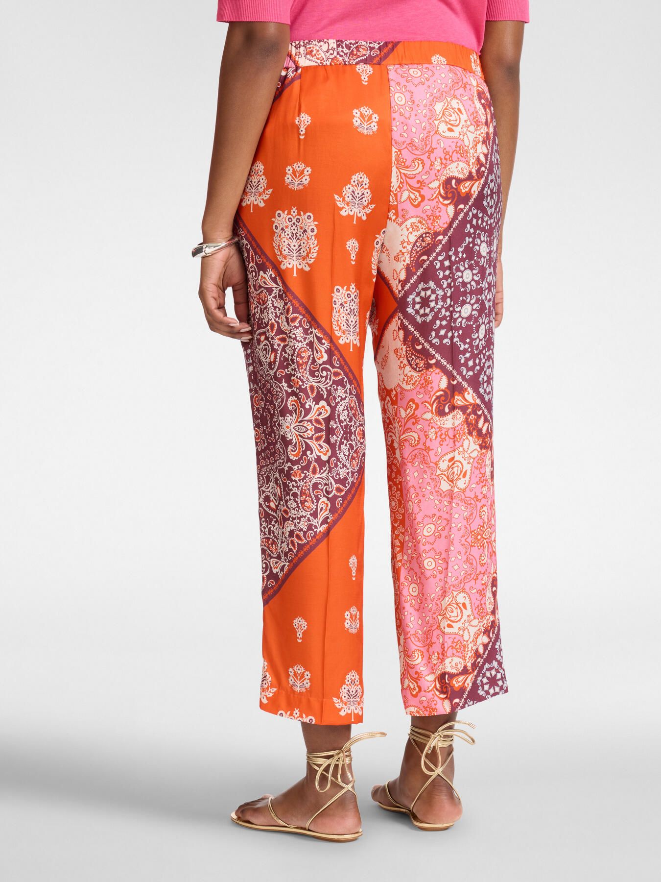 Pantaloni stampati in viscosa image number 1
