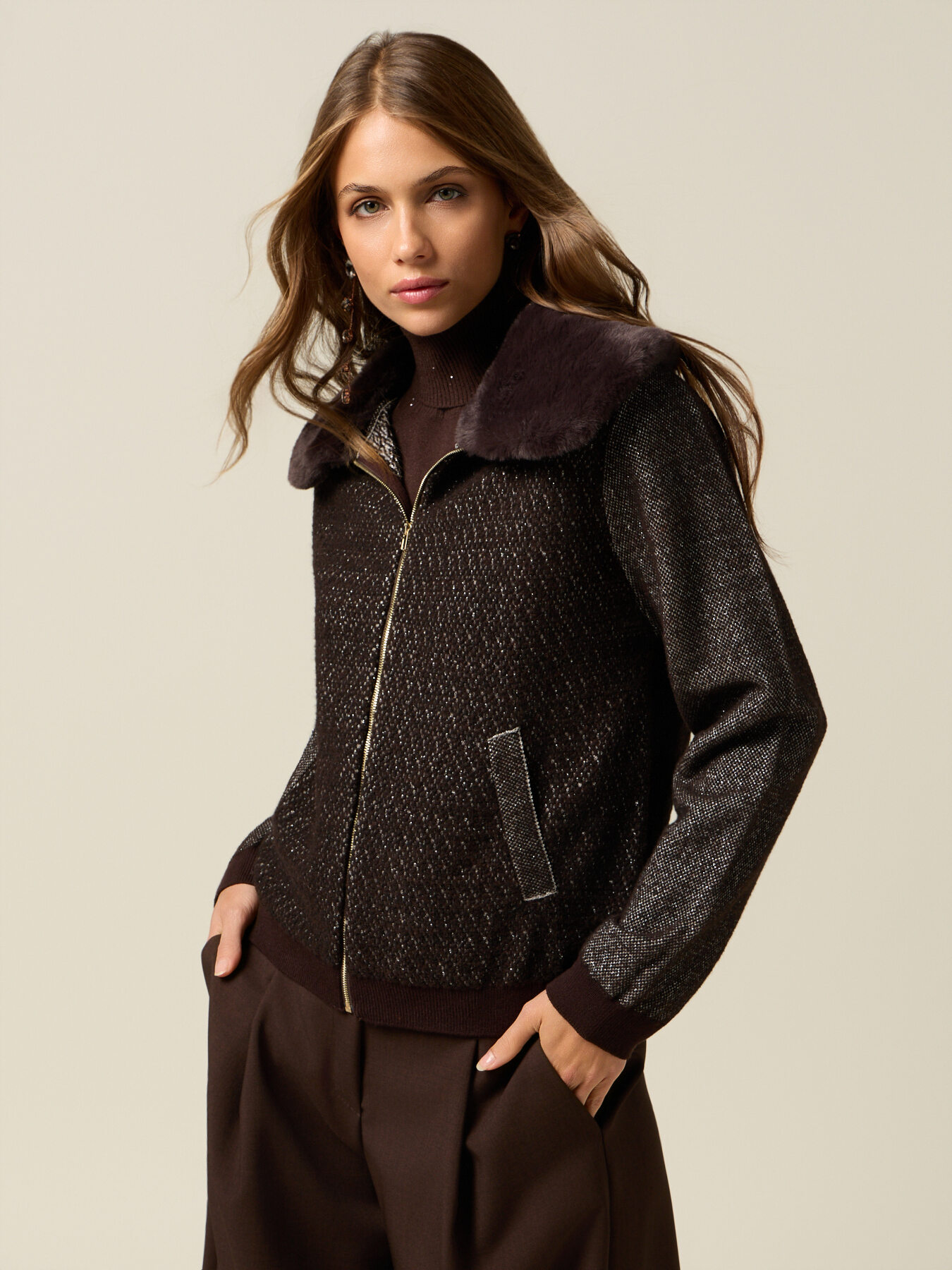 Bomber in maglia misto lana con colletto effetto peluche image number 0