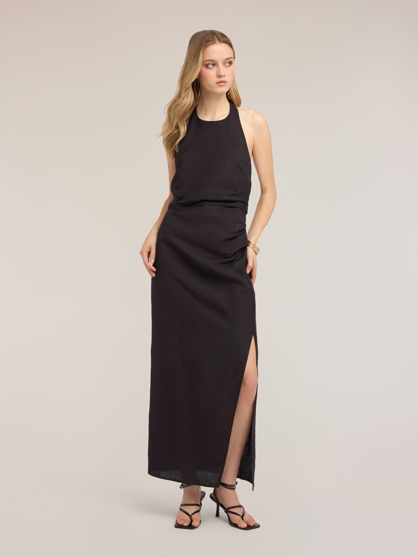 Robe longue en m&eacute;lange de lin avec drap&eacute; image number 2
