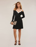 Vestito in maglia con cut out sulle spalle image number 0