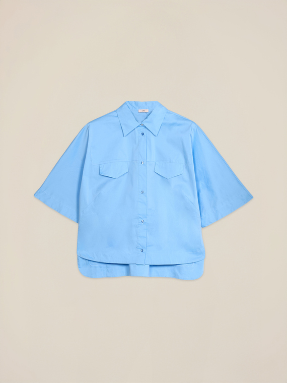 Boxy shirt with small pockets