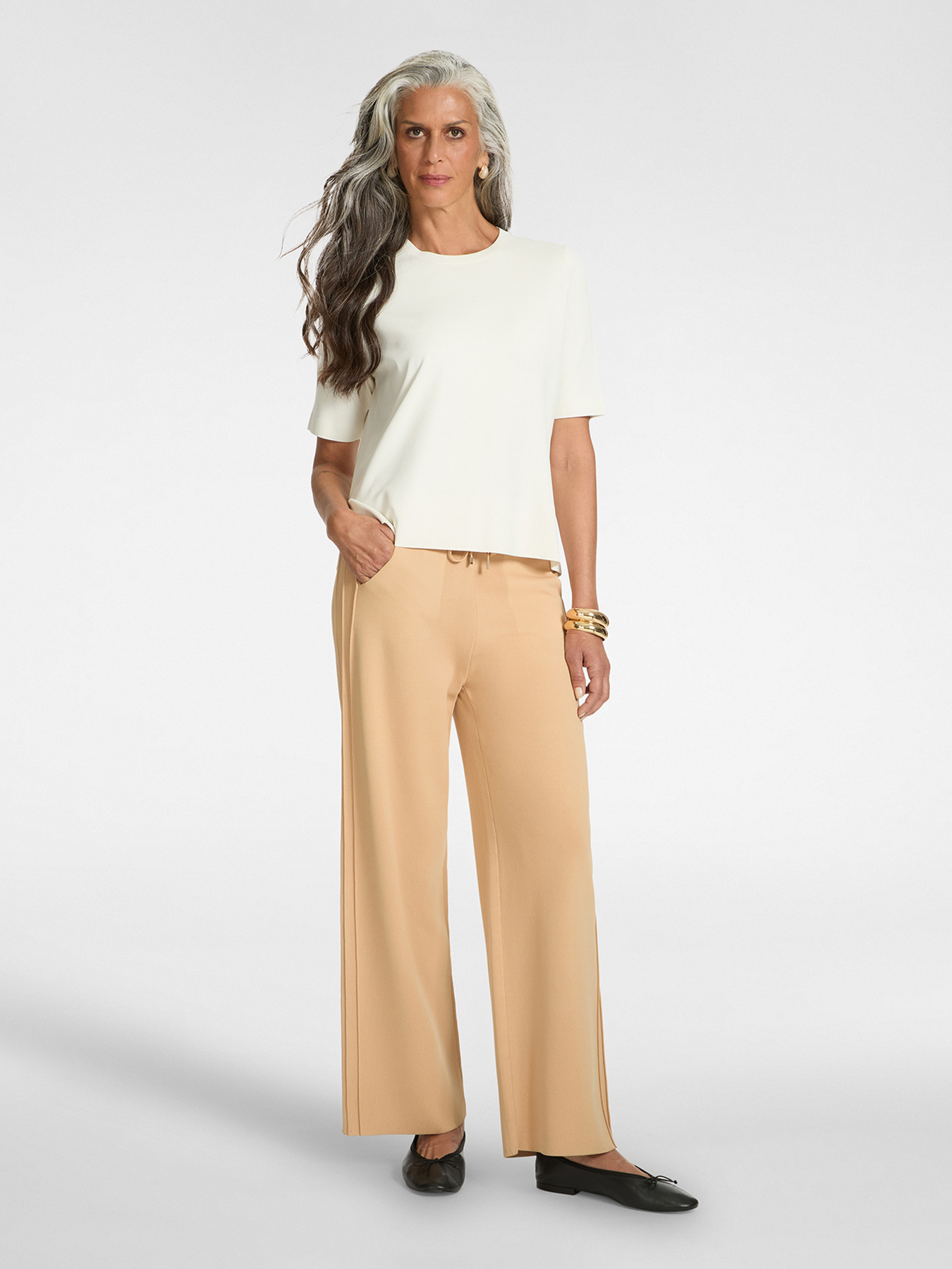 Short-sleeved viscose blend top image number 7