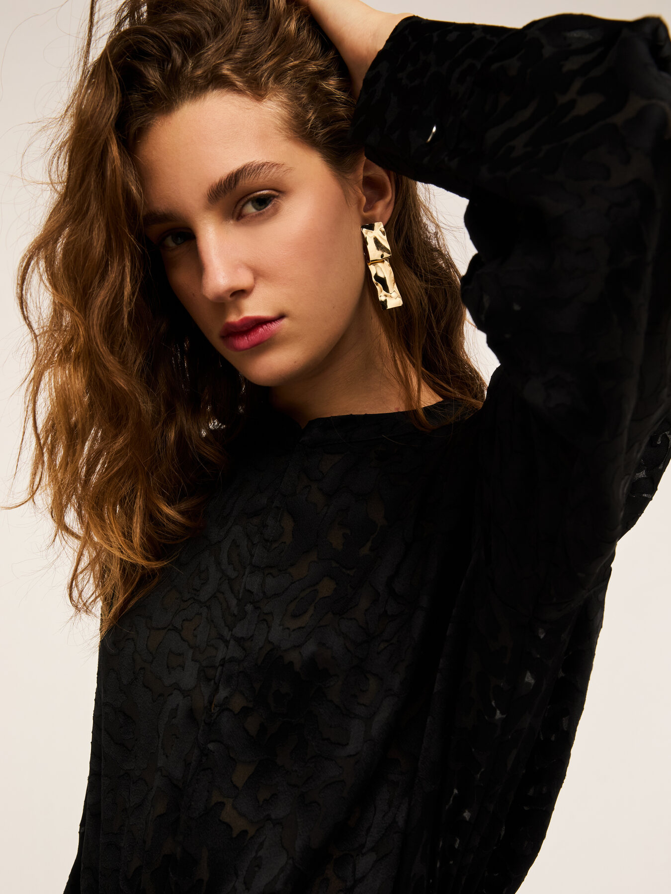 Devor&eacute; satin wraparound mini dress image number 3