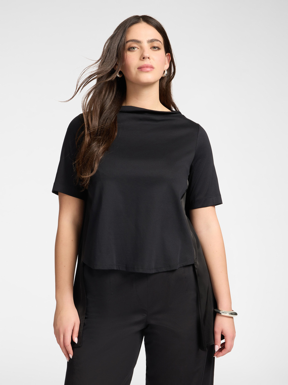 T-shirt in cotone con volant dietro