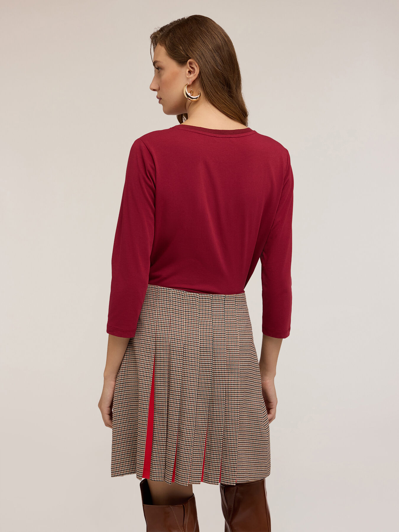 Zweistoffiges Basic-T-Shirt image number 1