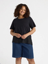 T-shirt boxy in due tessuti image number 2