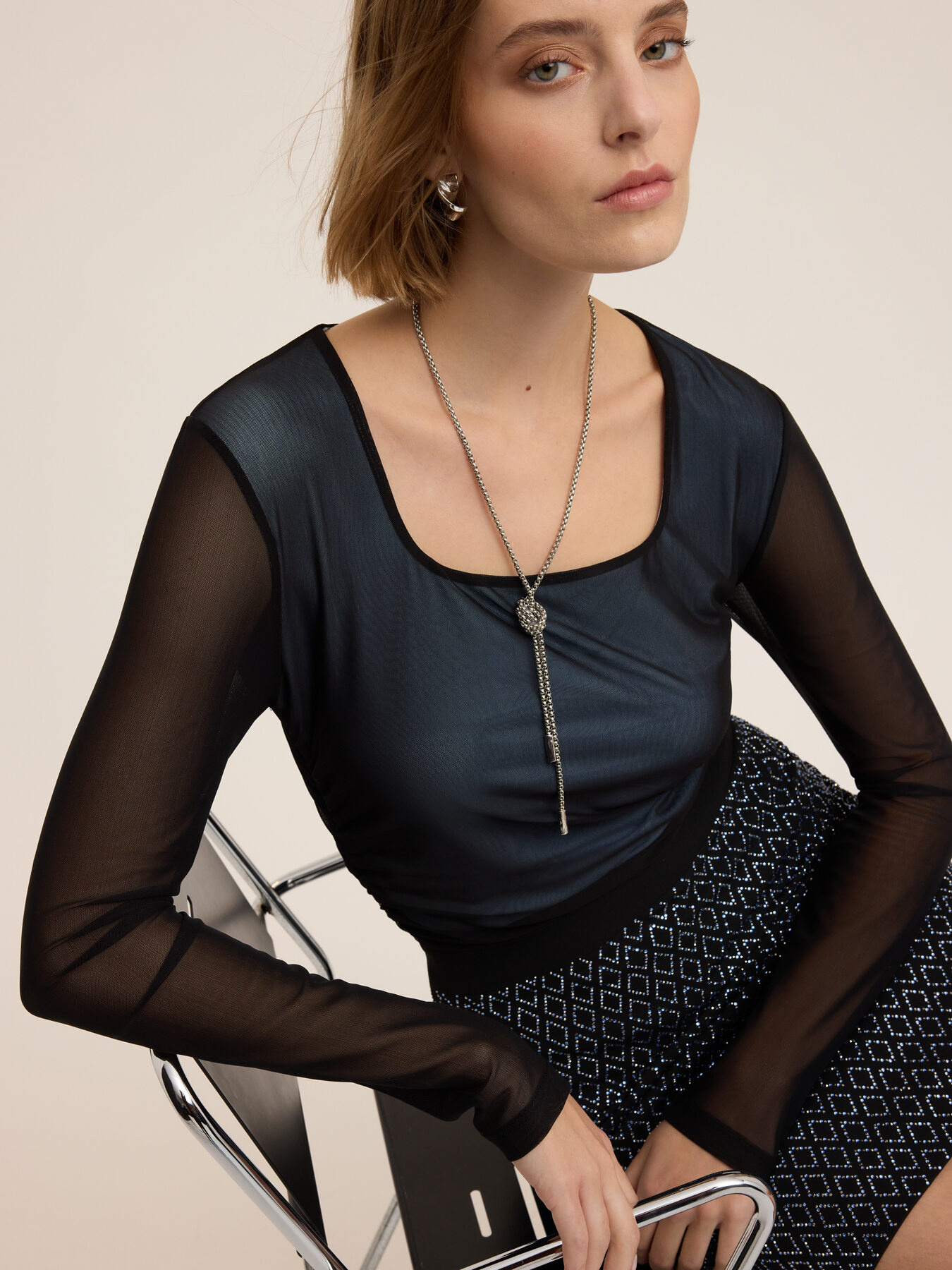 Top in tulle and jersey image number 3