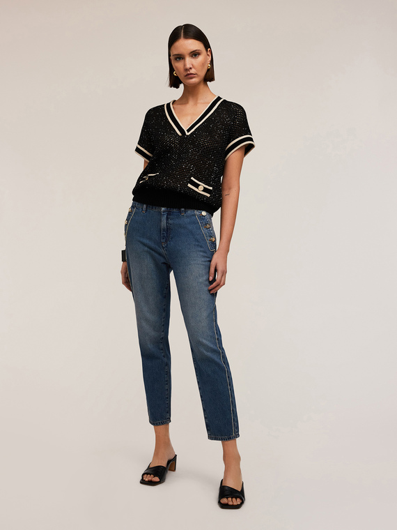 Jeans con motivo bottoni e metal chain