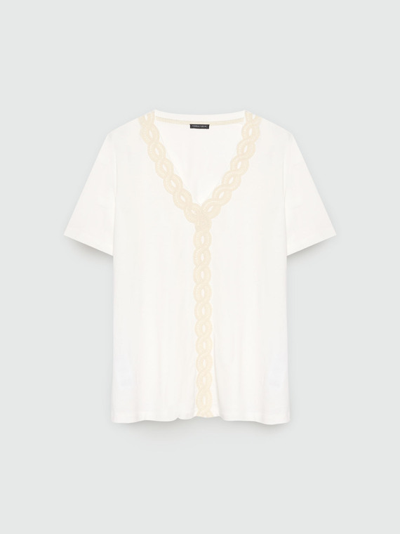 T-shirt con bordo applicato