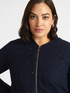 Sweatshirt aus Bouclé-Stoff auf der Vorderseite mit Pailletten image number 2