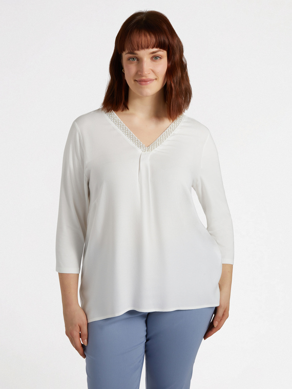 T-Shirt aus Viskose LENZING™ ECOVERO™ mit Stickerei