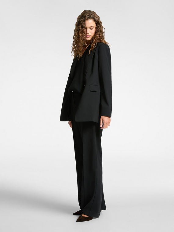Pantalon en tissu crêpe extensible