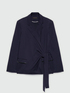 Blazer mit seitlichem Verschluss und Perlen an den Taschen image number 4