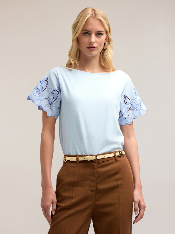 T-shirt with embroidered sleeves
