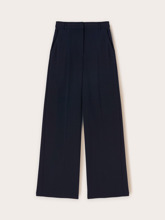 Trousers with stitching