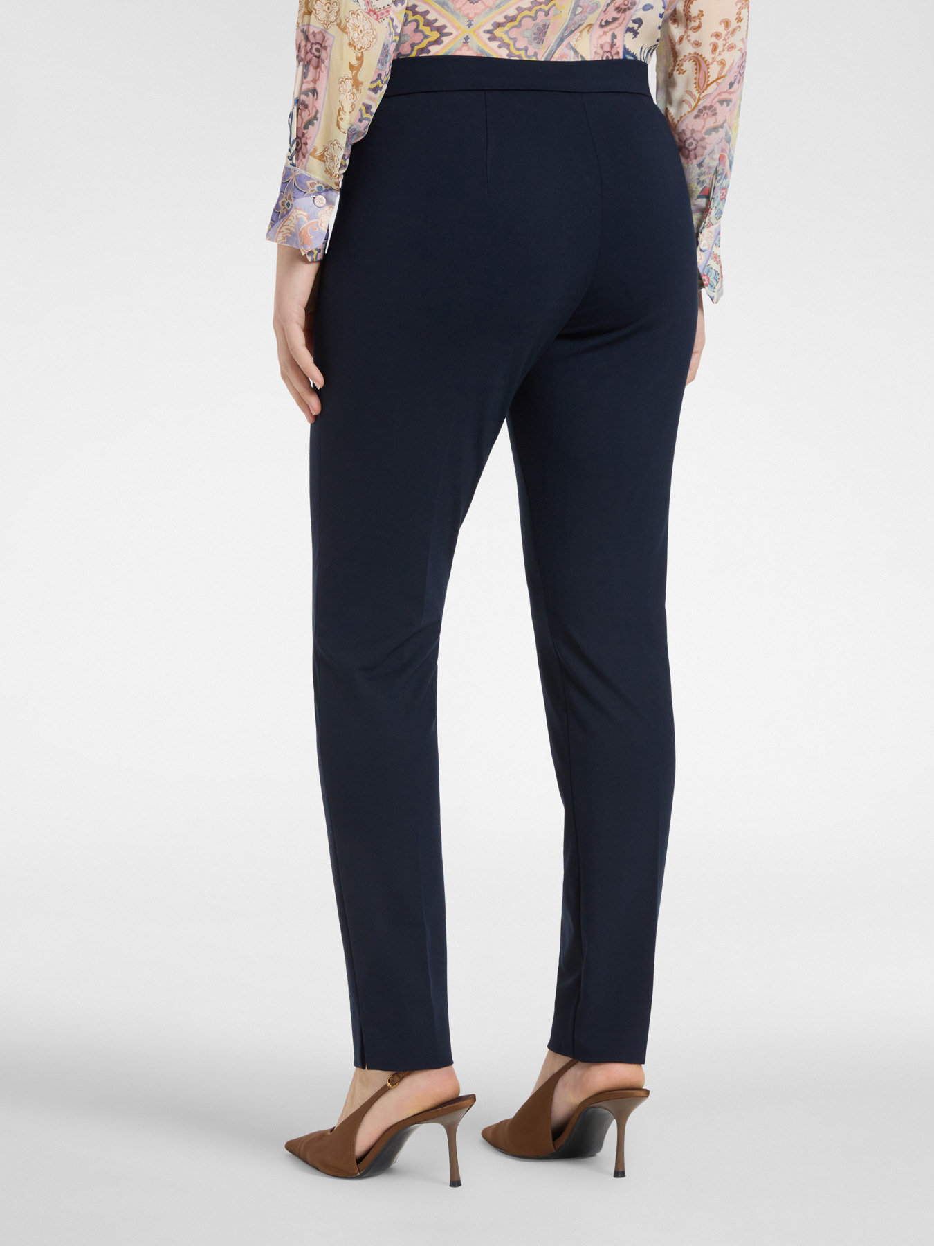 Cal&ccedil;as em malha Milano image number 1