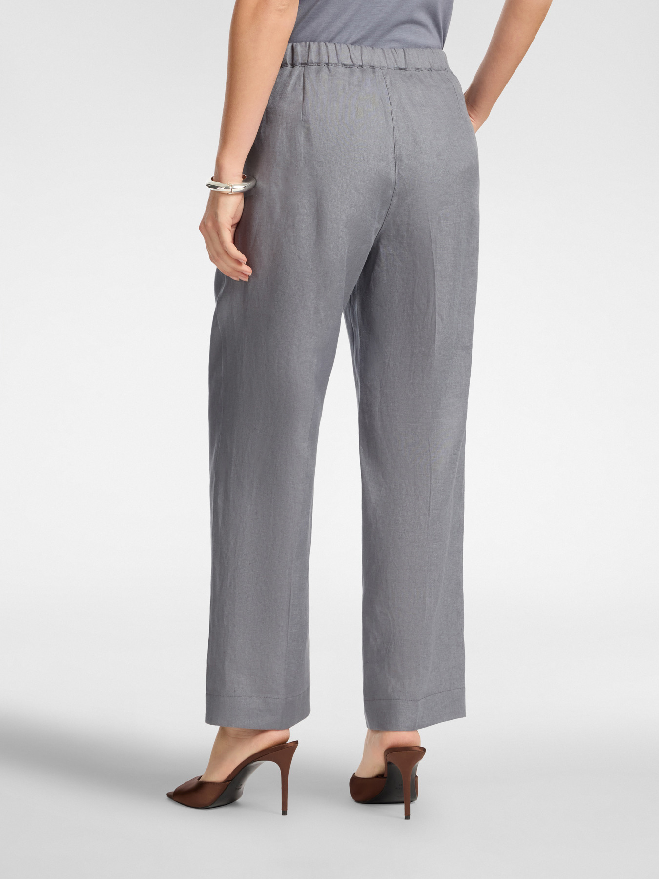 Linen trousers image number 1