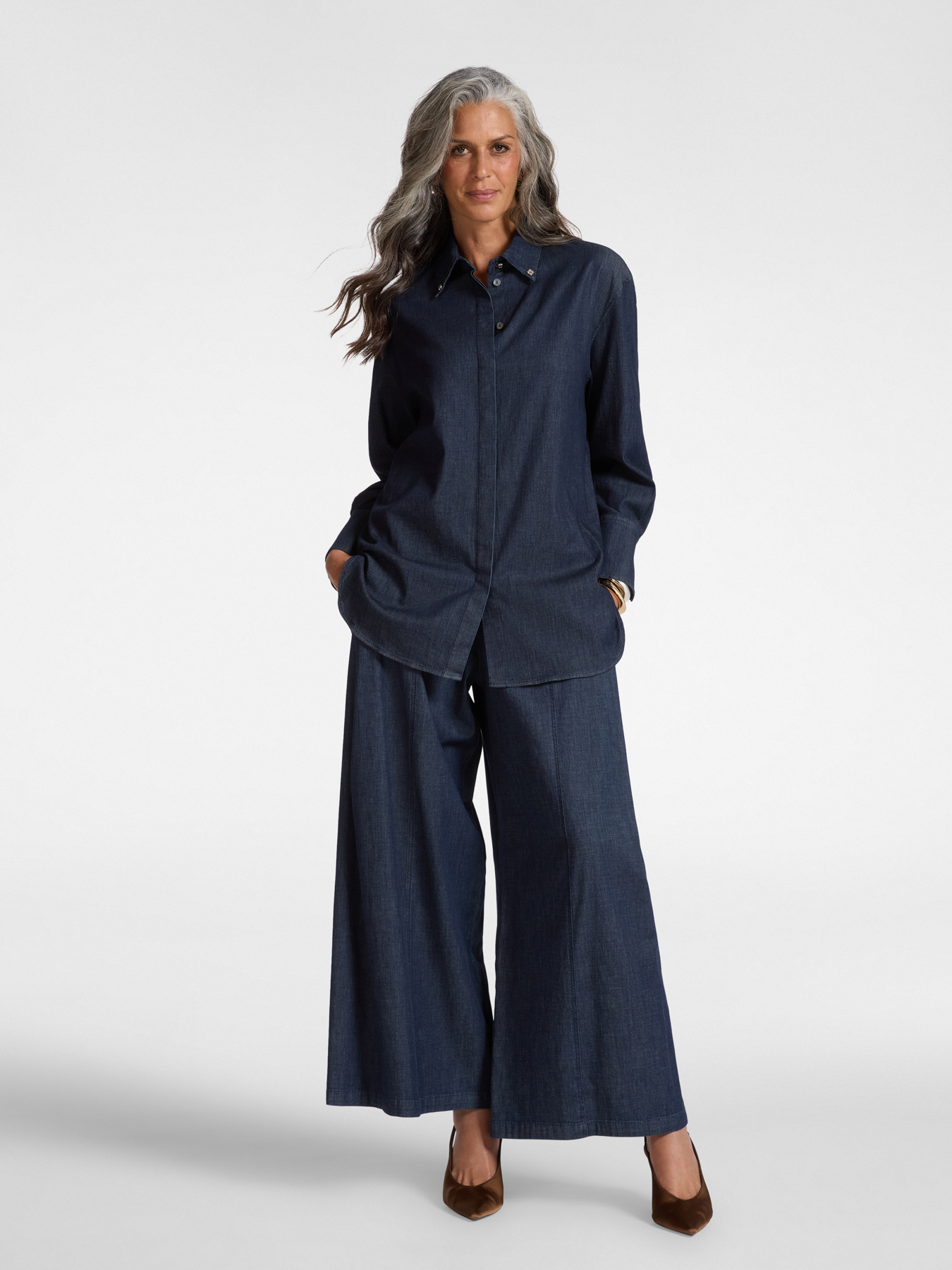 Jeans wide leg in Chambray,  "Wanda" image number 0