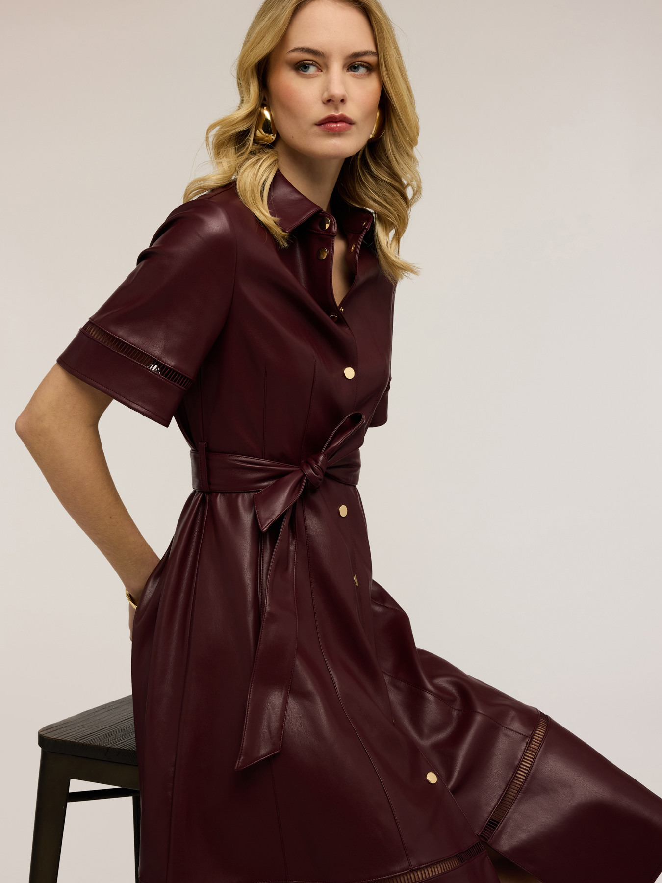 Shirtdress with openwork details image number 2