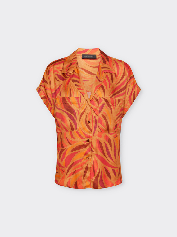 Shirt with foliage print