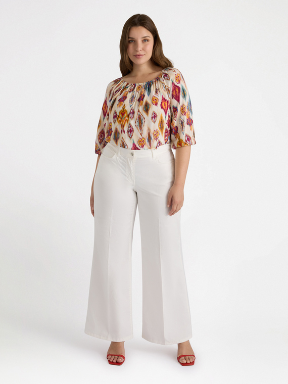 Wide leg trousers