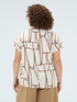 T-shirt with geometric print image number 1