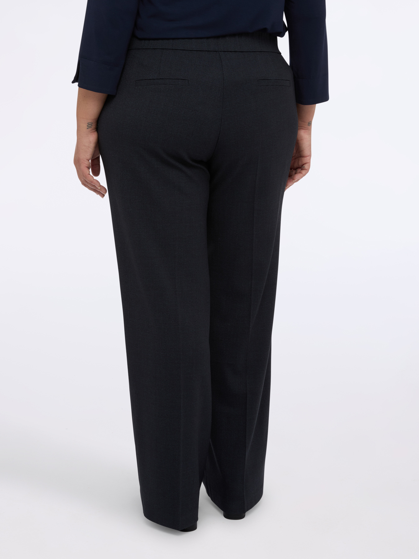 Pantalon new regular avec pli repassé image number 1