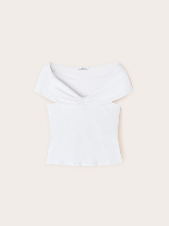 Off shoulders T-shirt