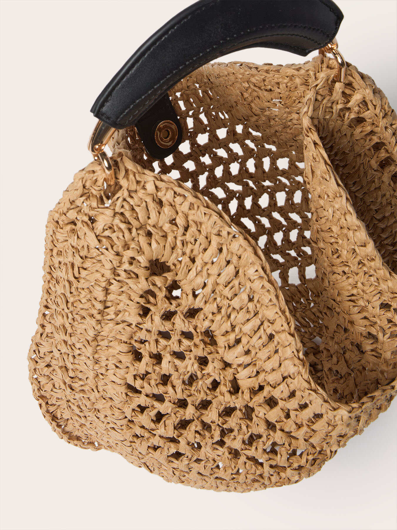 Sac &agrave; bandouli&egrave;re ajour&eacute; avec poign&eacute;e image number 4