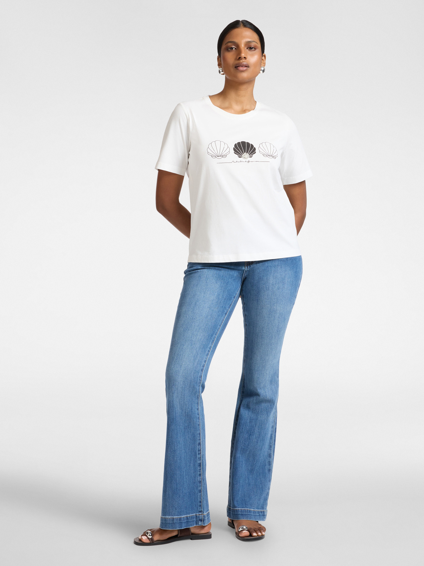 Bedrucktes Baumwoll-T-Shirt mit Perlen image number 2