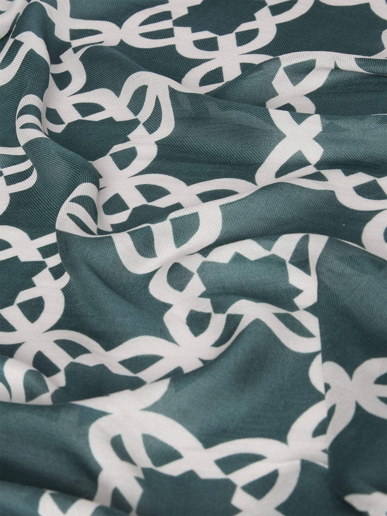 Estola impressa em modal image number 1