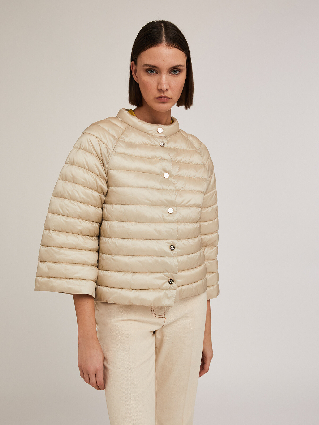 Glossy nylon padded cape image number 0
