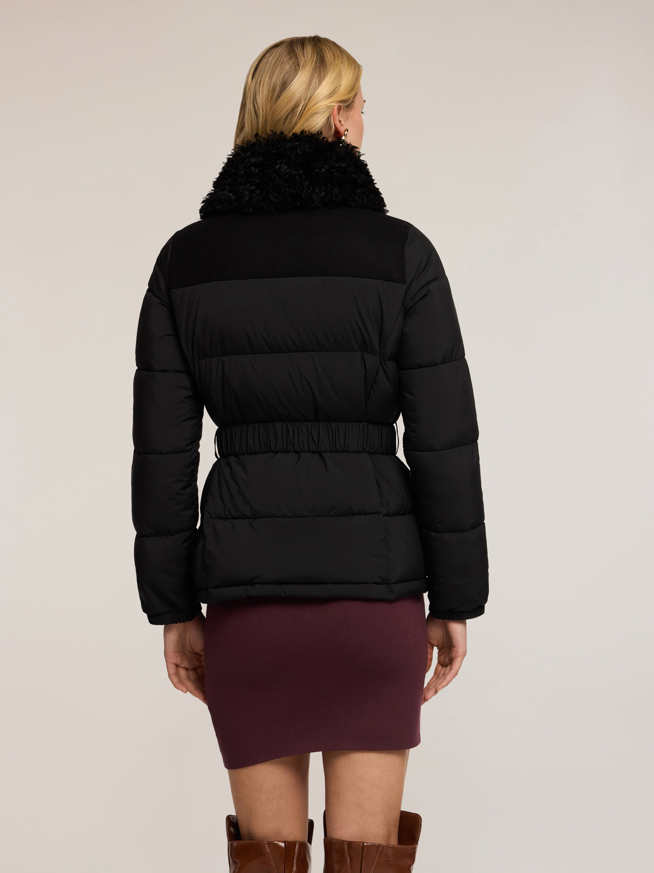 Short belted down jacket image number 1