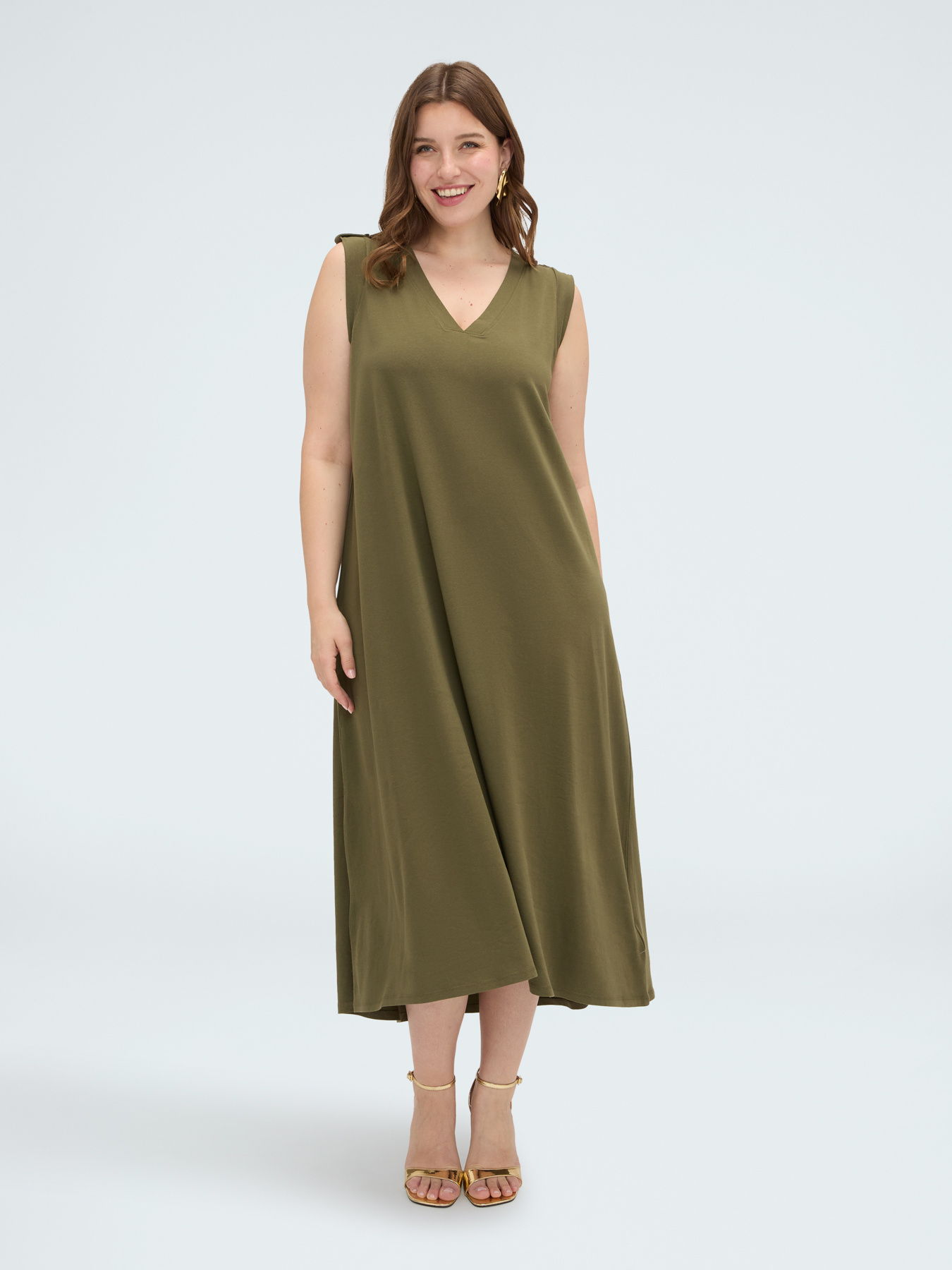 Long V-neck dress image number 3