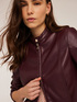 Blousonjacke aus beschichtetem Stoff mit Shaping-Schnitten image number 3