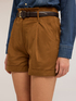 Pantaloni scurți cu pliuri image number 2