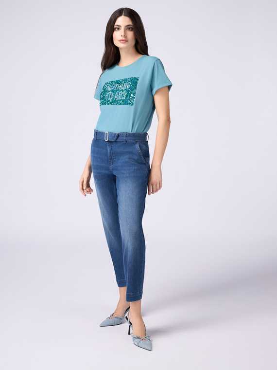 Chino jeans with belt and jewel buckle