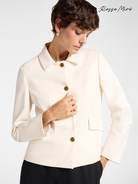 Jacket with buttons