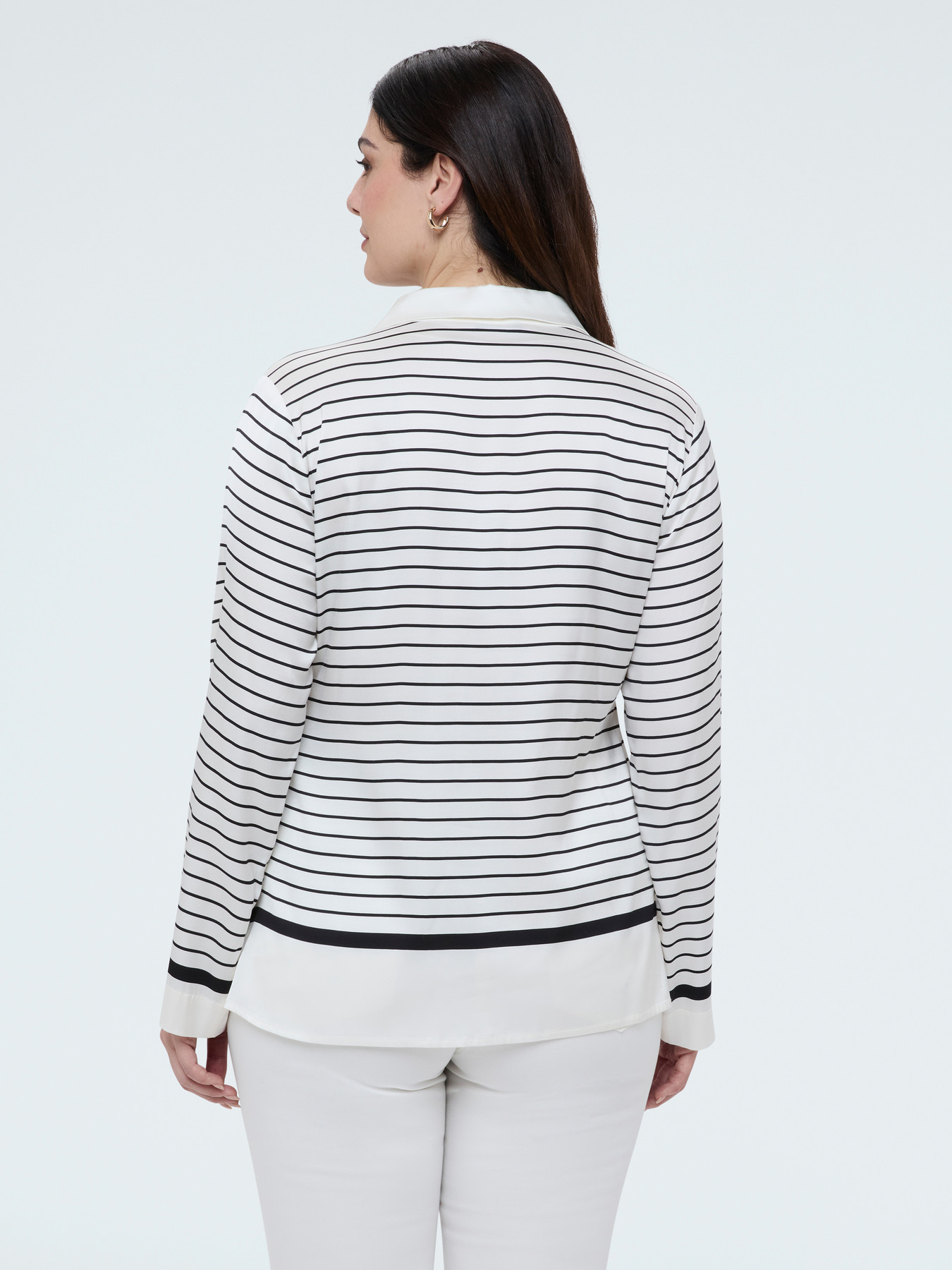 V-neck striped shirt image number 1