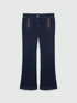 Flare-Jeans mit Knöpfen vorn image number 4